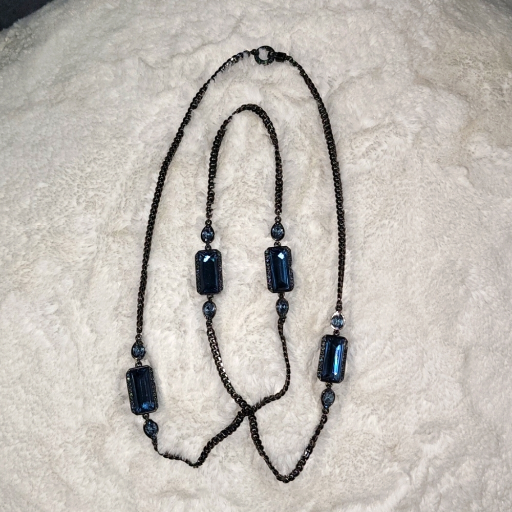 BCBG long dark gray and blue necklace 💙